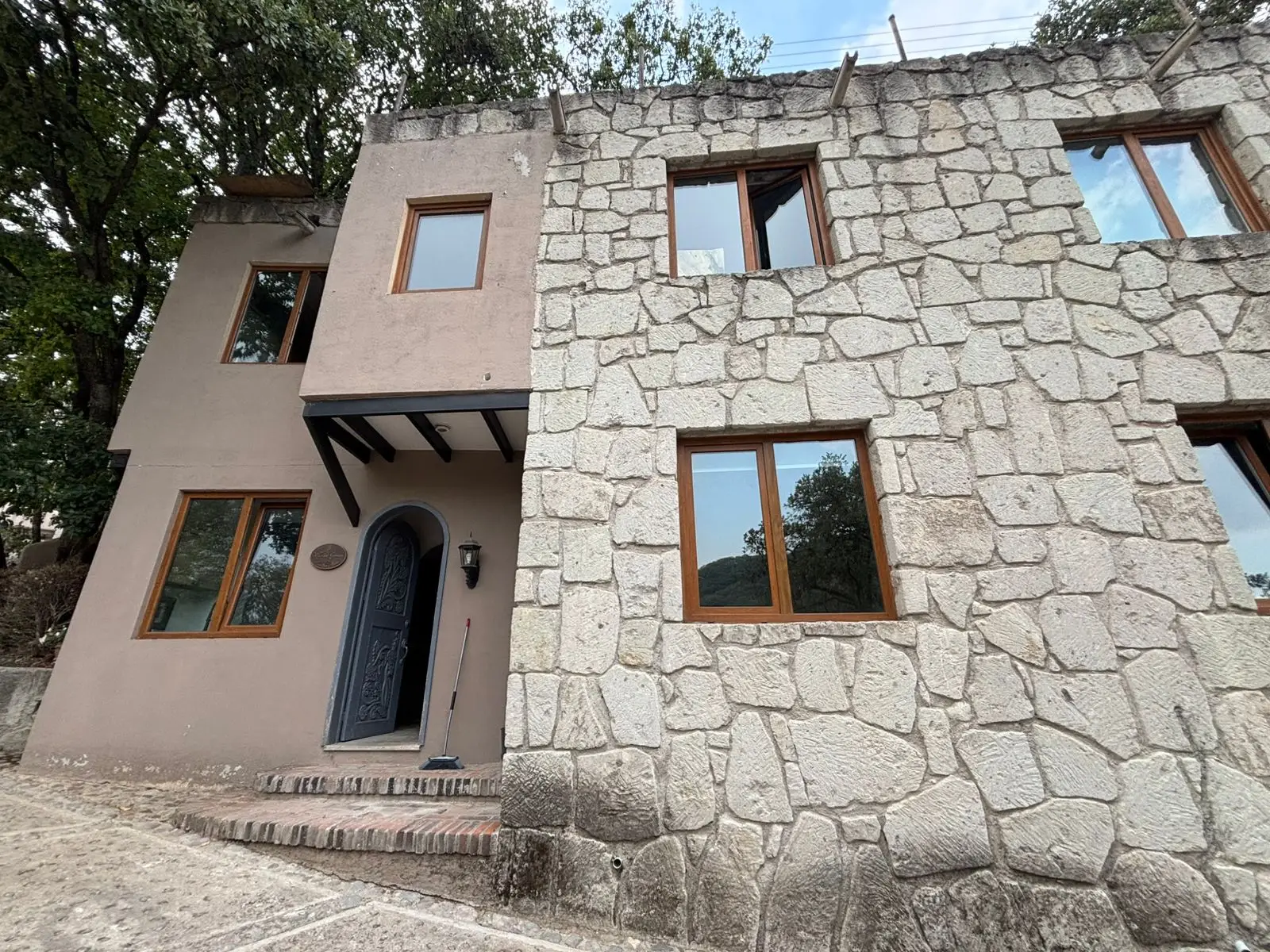 WhatsApp Image 2025-10-22 at 19.03.28