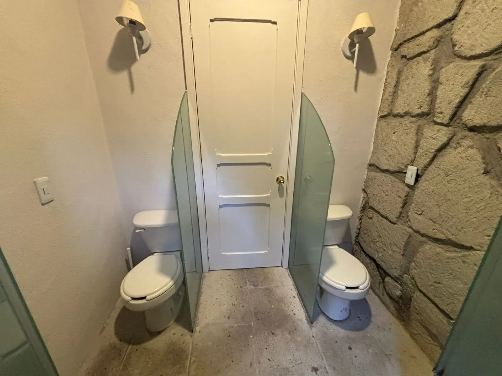 WhatsApp Image 2025-10-22 at 19.03.30 (2)